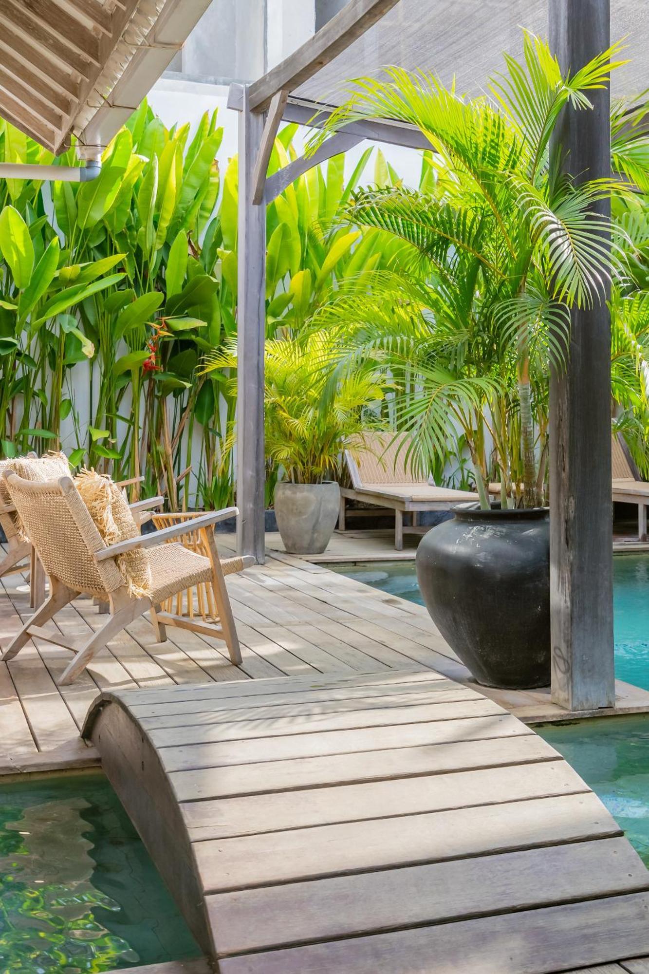 Mundaka Villa By Betterplace Canggu Εξωτερικό φωτογραφία